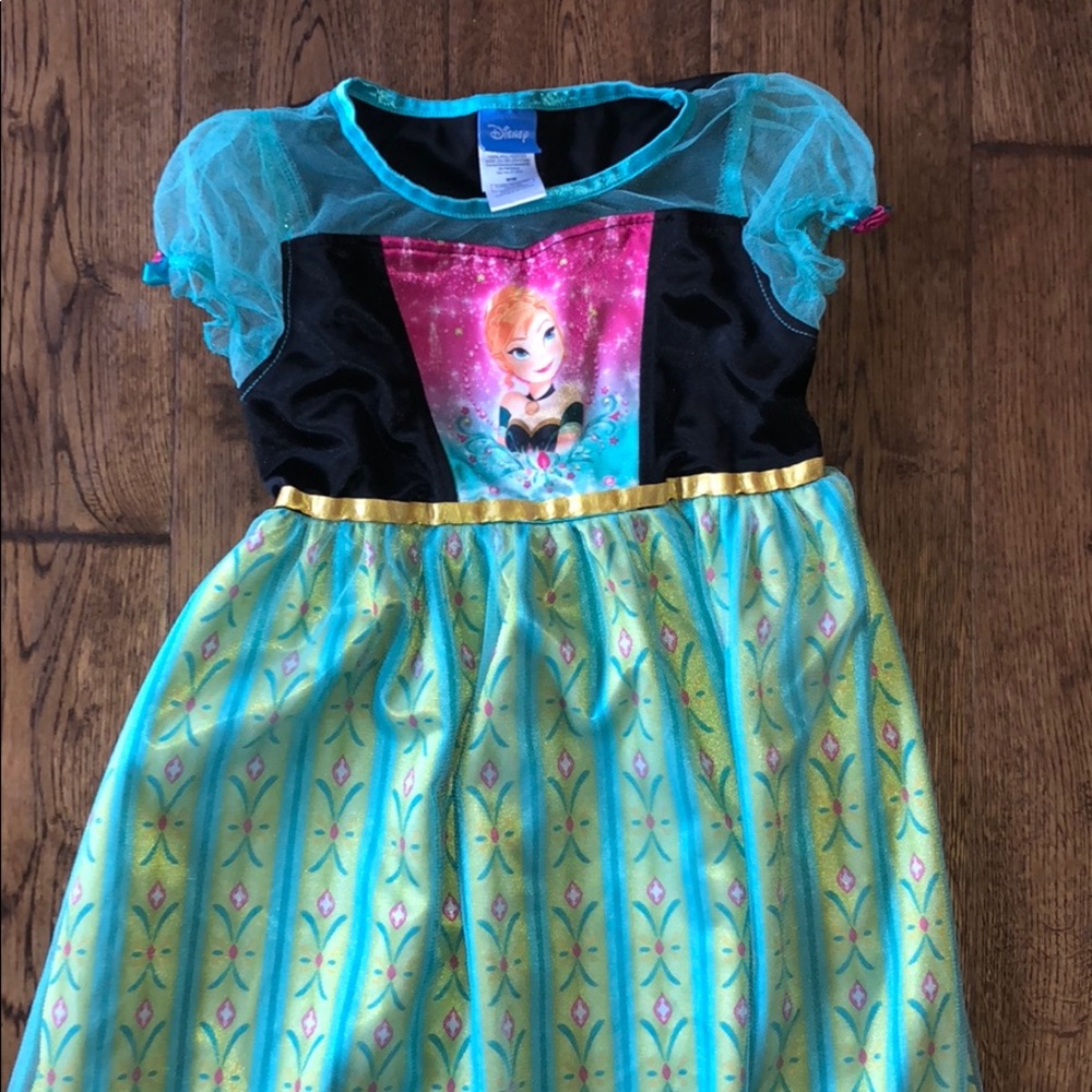 DISNEY DRESS UP👗
